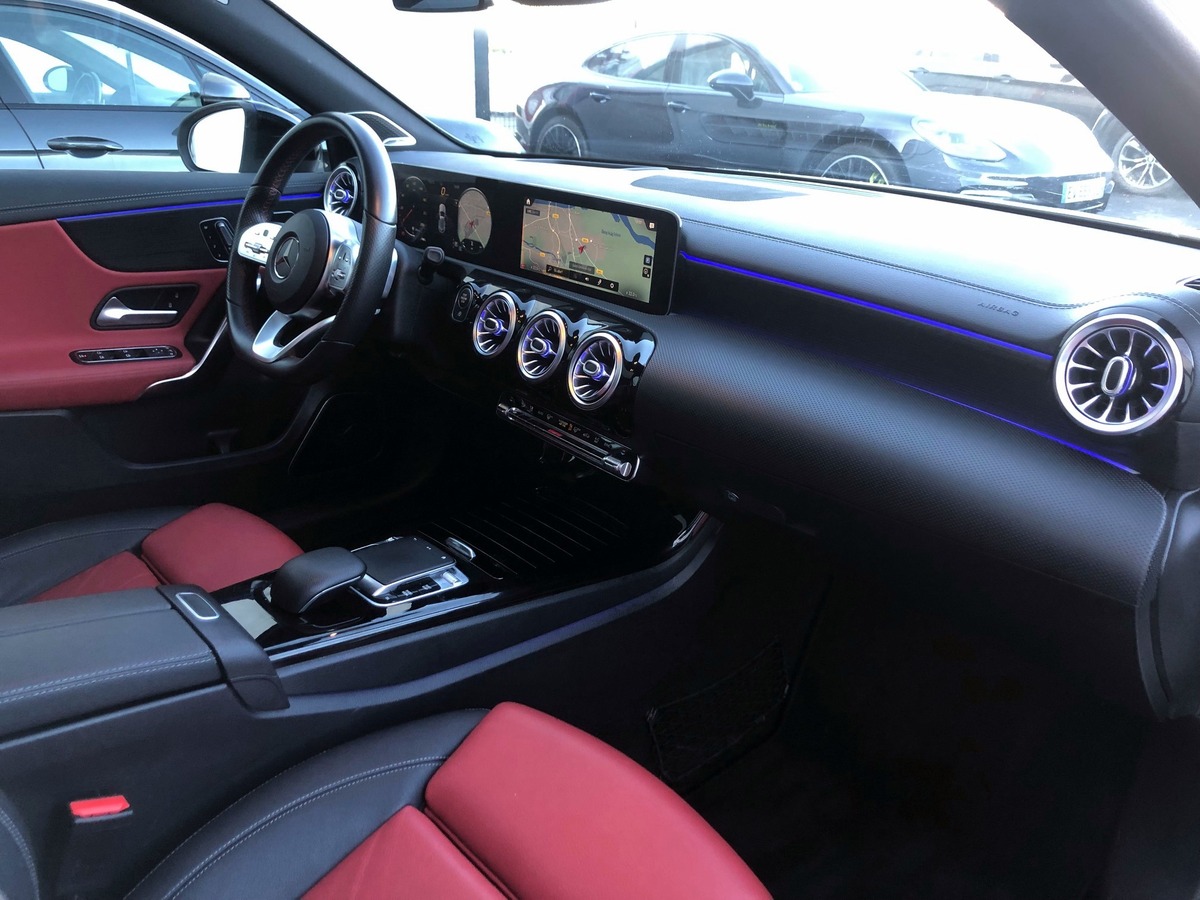 Mercedes-Benz Classe A 200 IV 163 AMG Line BVA 7G-DCT j