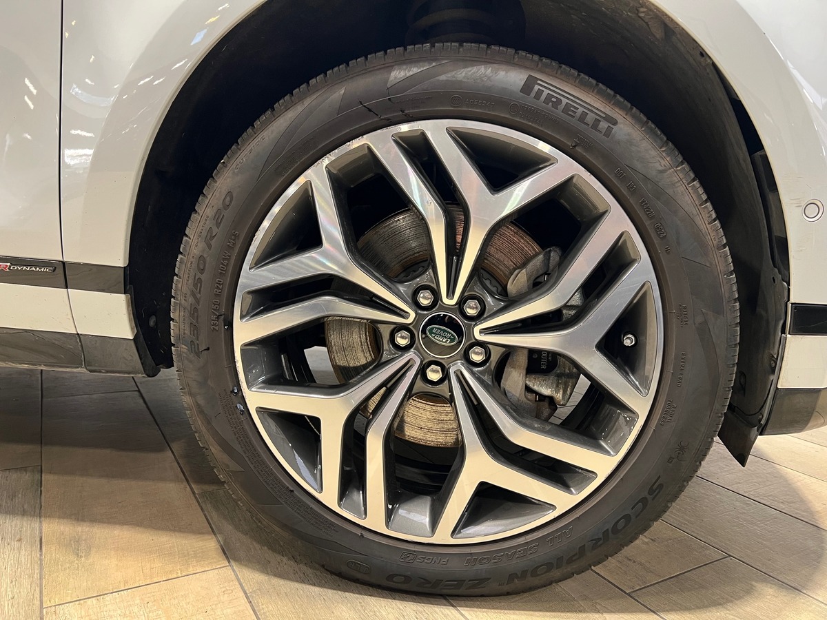 Land-Rover Range Rover Evoque II 1.5 MARK III P300E SE PHEV AWD BVA8 R-DYNAMIC