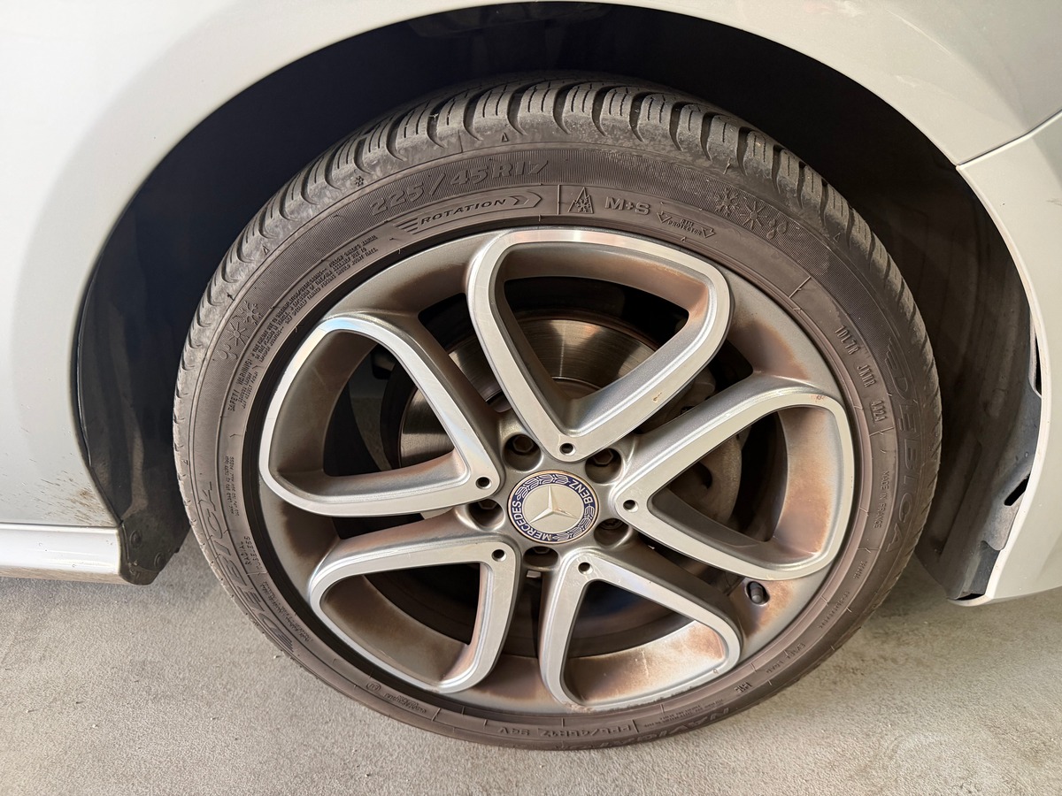 Mercedes Benz Classe A 180 cdi Sensation / Toit Panoramique Ouvrant