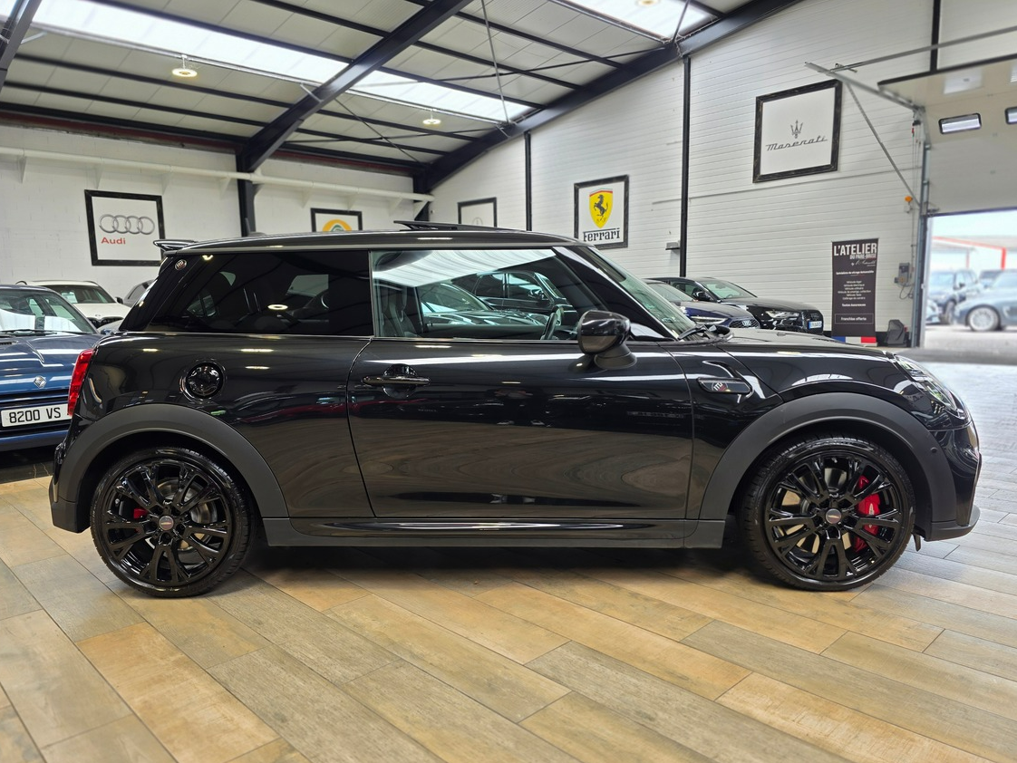Mini Mini JCW III JOHN COOPER WORKS 1to6 EDITION // EDITION LIMITEE 999 EXEMPLAIRES MONDE