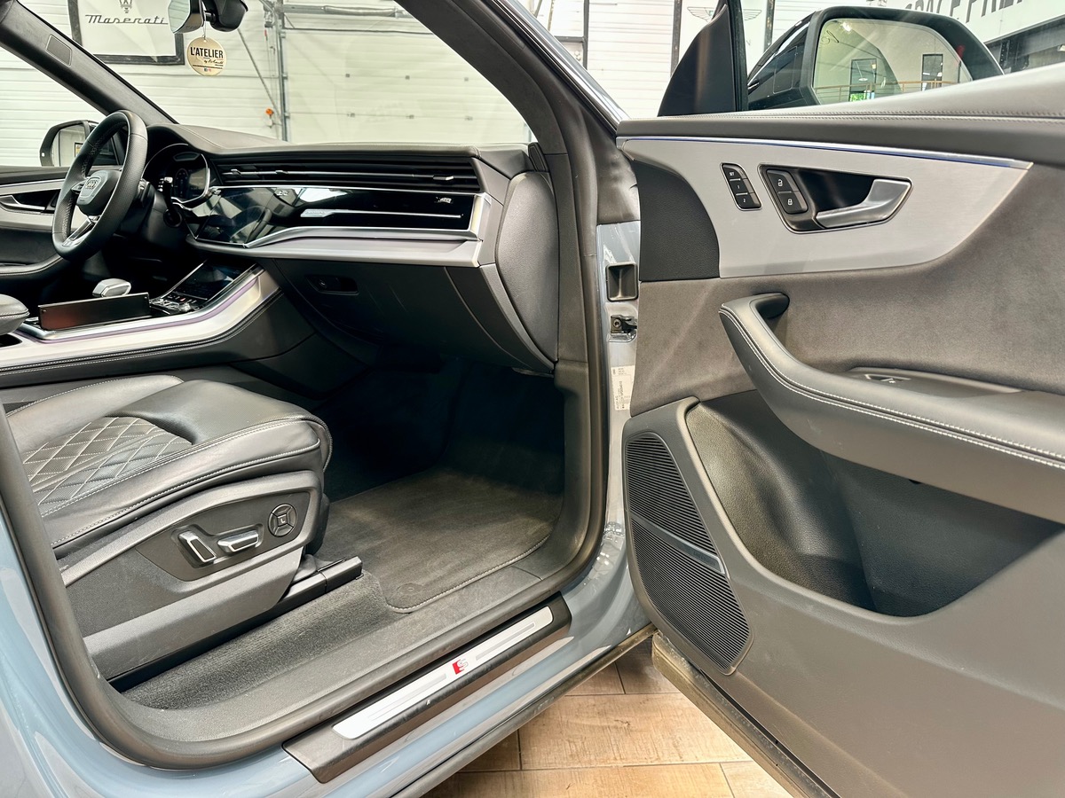 Audi Q8 60 TFSIE 462 Compétition Tiptronic 8 Quattro 1ère Main FR Full Options