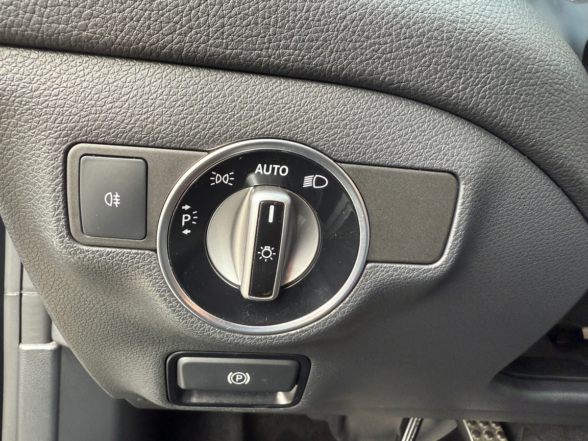 Mercedes-Benz CLA Shooting Brake 45 AMG Phase 2 Turbo 2.0 i 4MATIC 7G-DCT 381 cv, Suivi MERCEDES