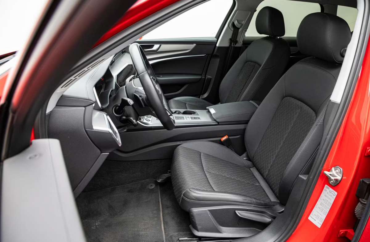 Audi A6 Avant V C8 55 TFSI 340ch quattro S tronic 7 / VO allemand / Malus 8 100,70 euros