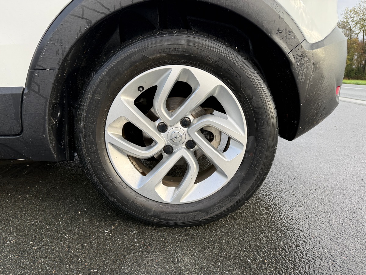 Opel Crossland X 1.2 81 CH EDITION - Courroie neuve