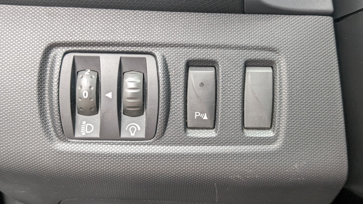 RENAULT Clio IV 1.5 DCI 90 ENERGY BUSINESS