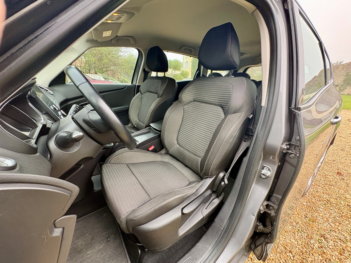 RENAULT Grand Scenic dci 110 ENERGY 7places