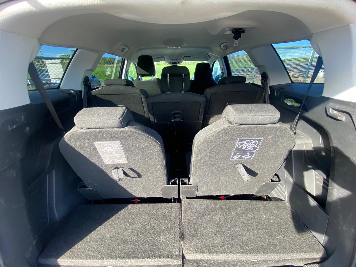 Peugeot 5008 1.6 bhdi