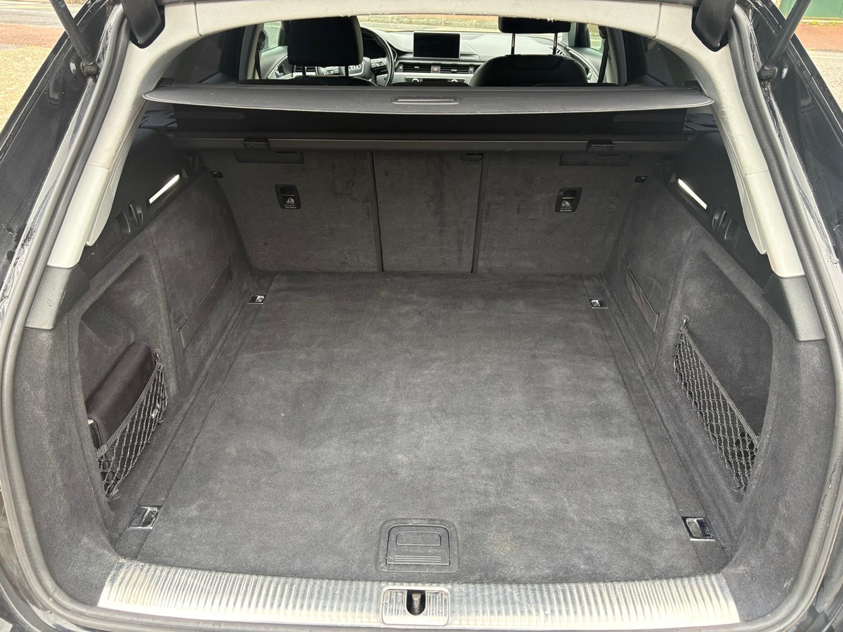 Audi A4 Quattro - 2.0 TDI - Design Luxe