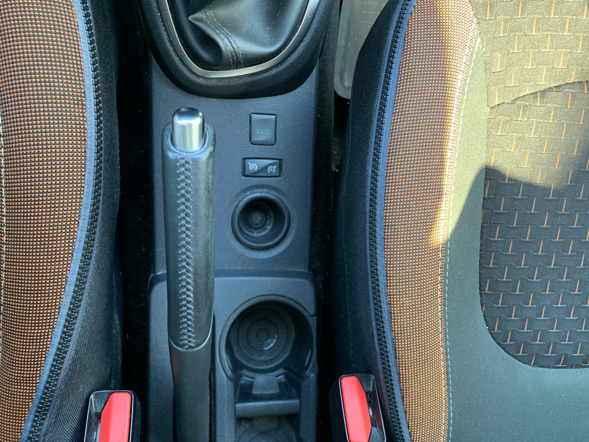 RENAULT Captur 120 ch | Intens | Régulateur vitesse | Radar stationnement arriére | GPS | Bluetooth