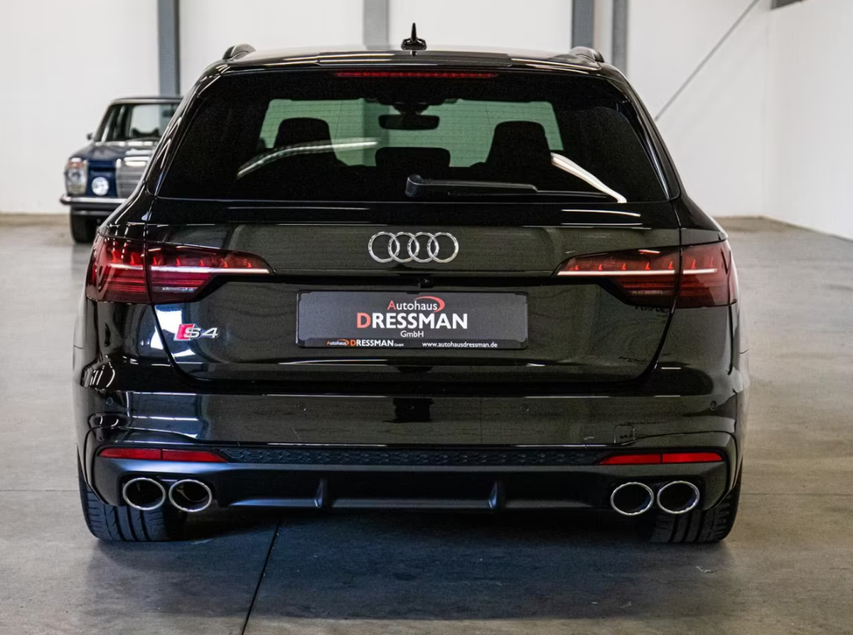Audi S4 Avant V 3.0 TDI 341ch quattro tiptronic 8 Toit ouvrant Bang&Olufsen