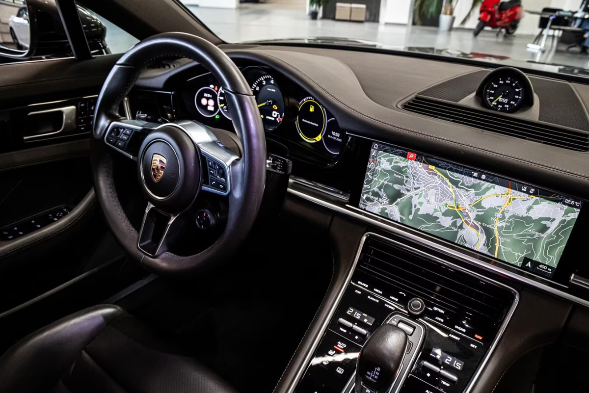 Porsche Panamera II 3.0 V6 462ch 4 E-Hybrid Bose Toit ouvrant