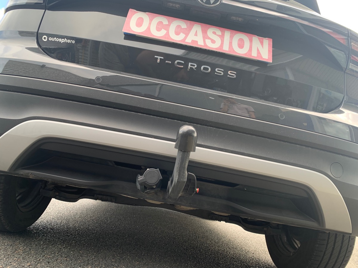 Volkswagen T-Cross 95 ch | Base | Attelage | Pack Stationnement arriére avant | Climatisation