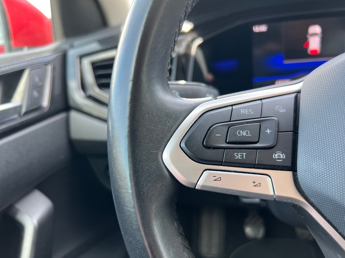 Volkswagen Polo 95cv TSI  LIFE, SUIVI COMPLET, I-COCKPIT, CAMERA DE RECUL