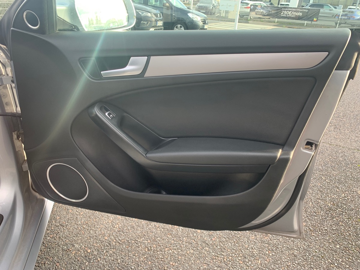 Audi A5 204 ch | S-LINE | Caméra de Recul | Intérieur Cuir | Toit Vitré | Régulateur de Vitesse