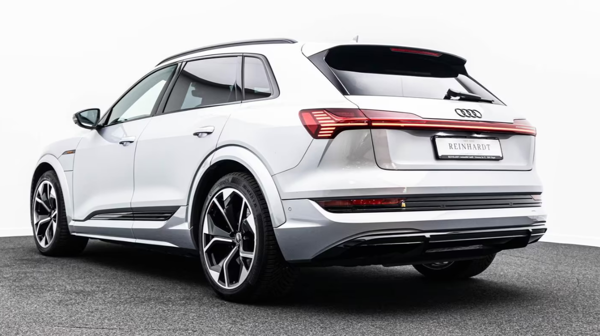 Audi e-tron S 503ch e-quattro Sport S-Line Toit ouvrant Bang&Olufsen Attelage