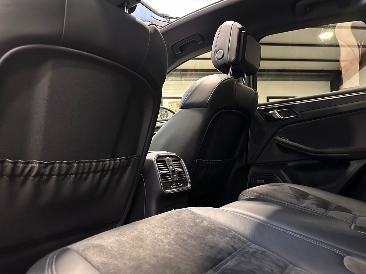Porsche Macan GTS 380 ch - ATTELAGE - GARANTIE APPROVED 2 ANS