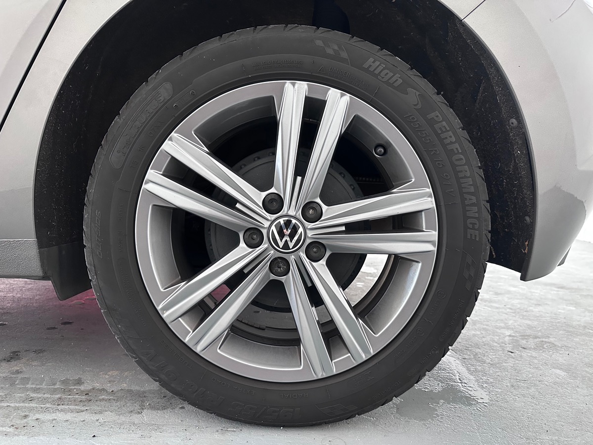 Volkswagen Polo VI 1.0 TSI 95 5CV CARAT DSG7