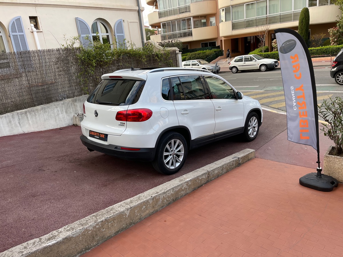 Volkswagen Tiguan 2.0tdi Phase 2 110CV CARAT/TOIT