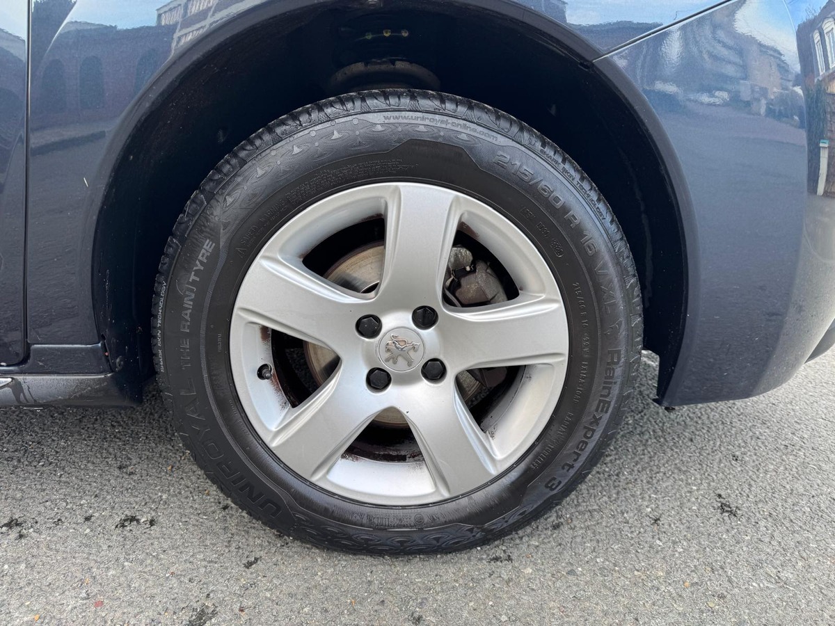 Peugeot 3008 1.6 HDi Allure - Révisé - Garantie