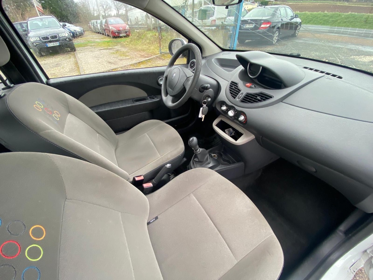 RENAULT Twingo 1.2 16v 75cv 113075km