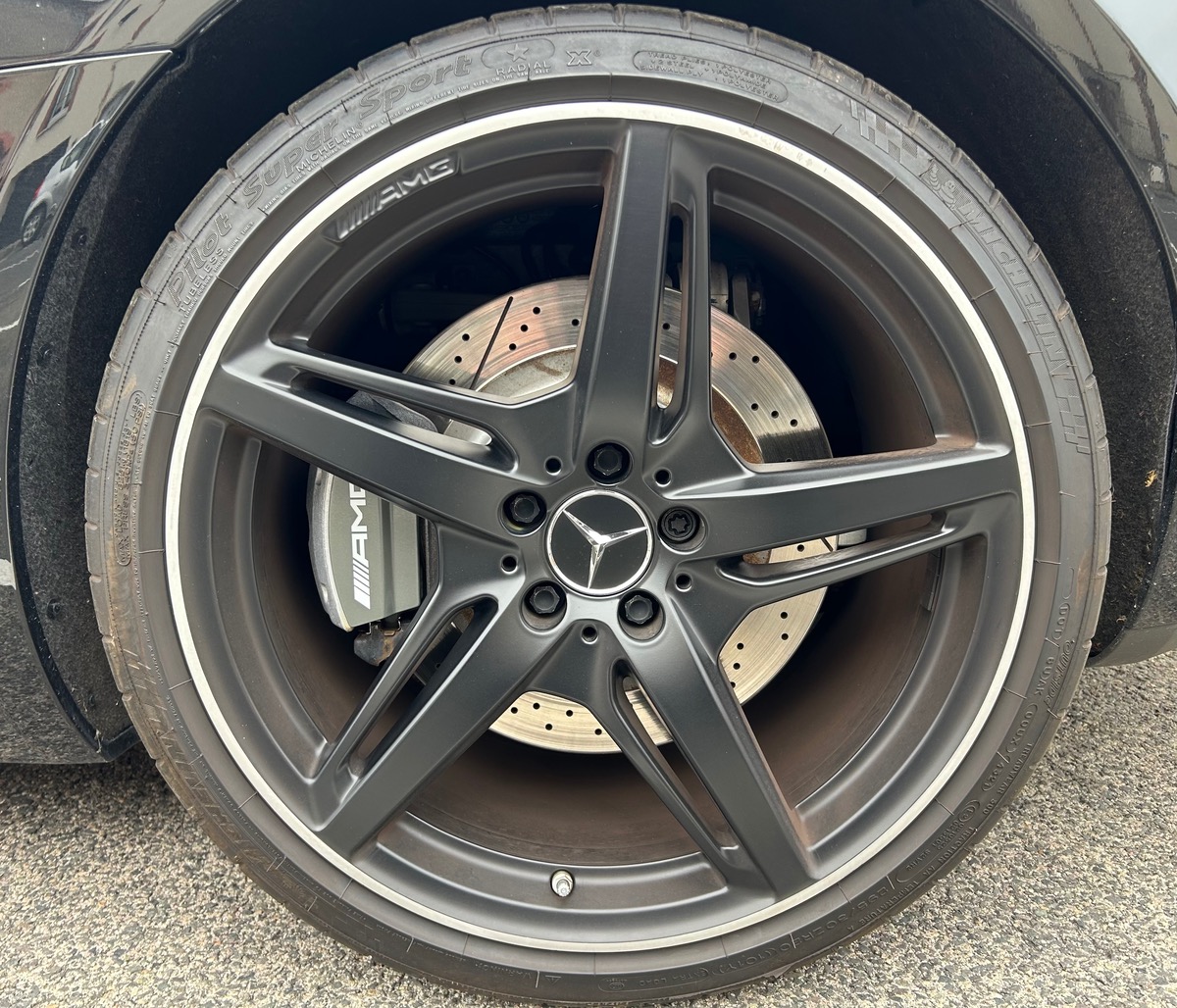 Mercedes-Benz AMG GT 4.0 476CH