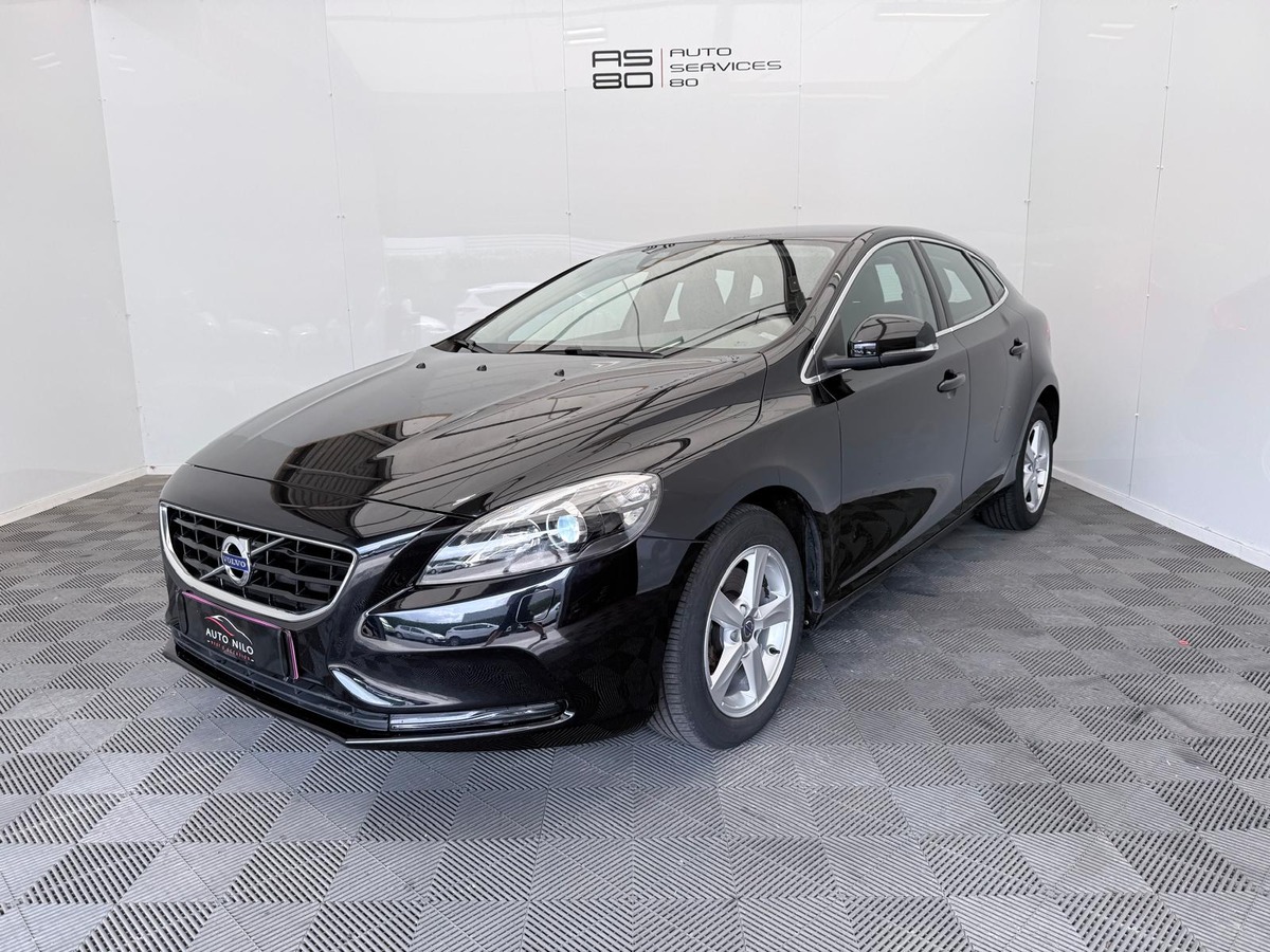 Volvo V40 2.0 D  120  Momentum
