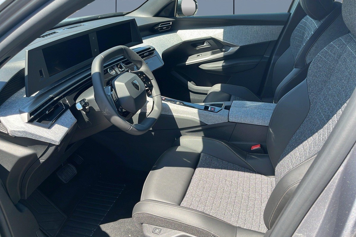 Peugeot 3008 Hybrid 145 e-DCS6 Allure
