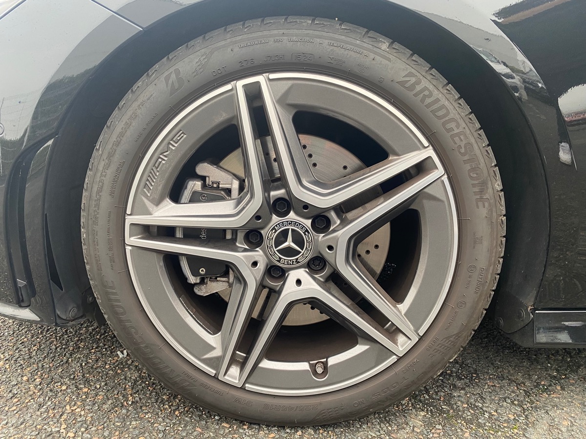 Mercedes-Benz CLA Shooting Brake 163 ch | AMG LINE | Pack premium plus | Avertisseur d'angle mort