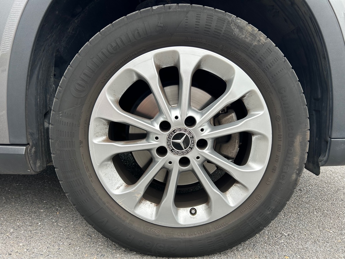 Mercedes Benz GLA 180