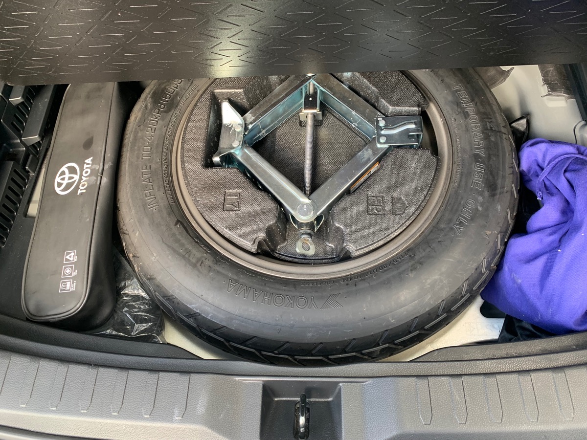 Toyota RAV4 222 ch | AWD | Lounge | Caméra vue 360° | Cuir | Régulateur de vitesse adaptatif