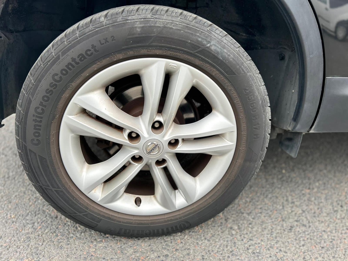 Nissan Qashqai 1.6 CDI 130 CV TEKNA 4XCBLEUt