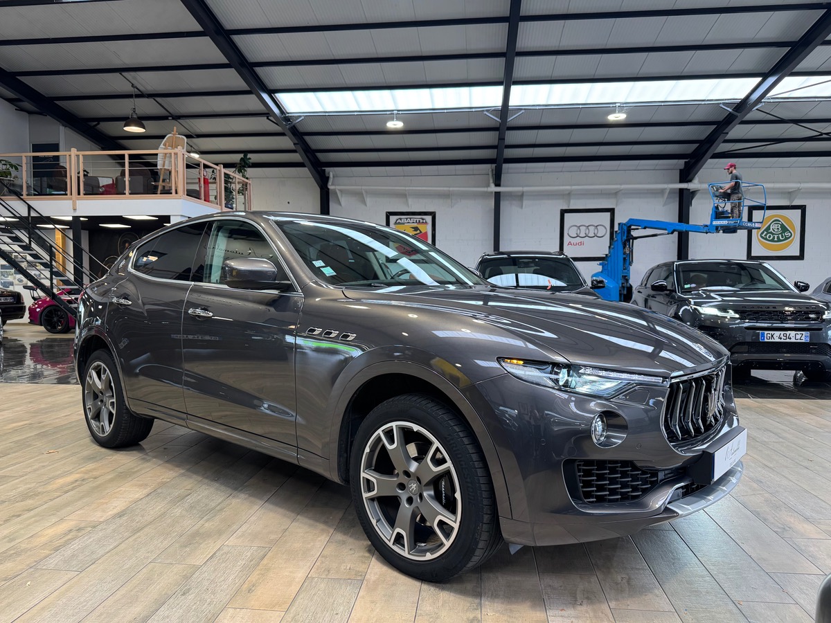 Maserati Levante 3.0 V6 TURBO 275CV CARBONE/360°