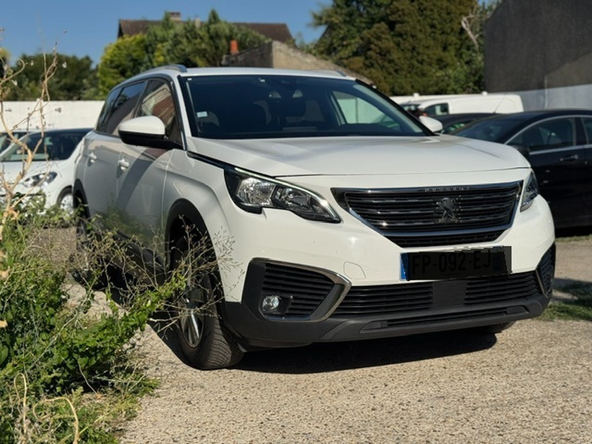 Peugeot 5008
