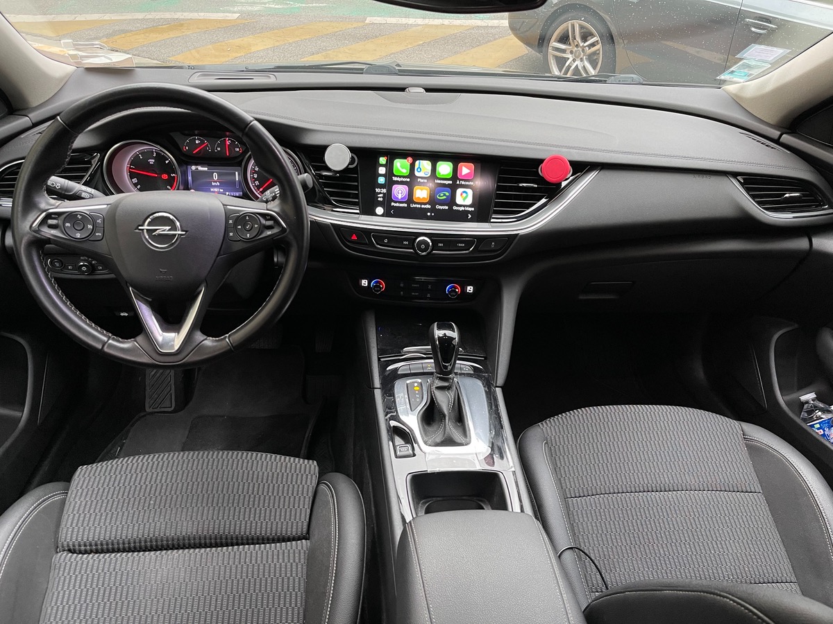 Opel Insignia grand sport 1.6 136 CV Boite neuve