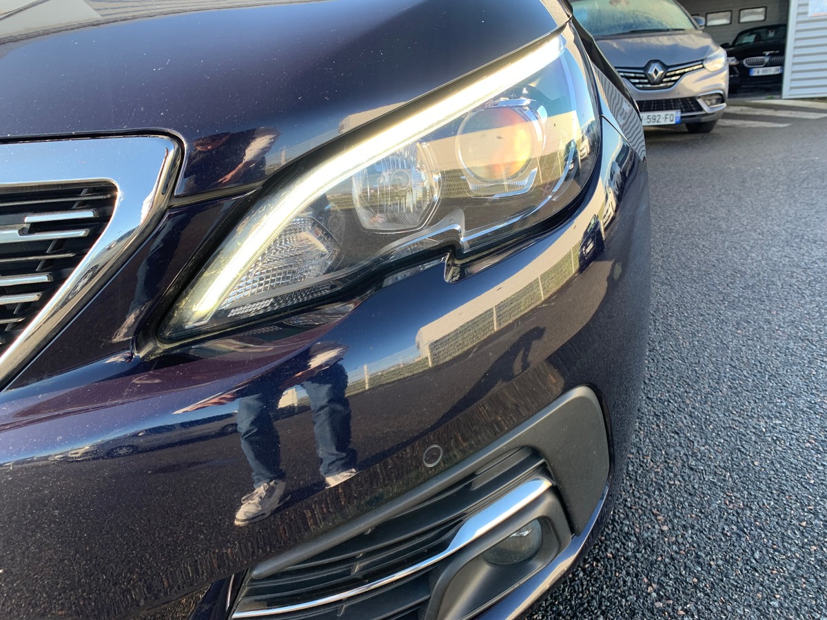 Peugeot 308 130 ch | Allure | Caméra de recul | Apple car play | Régulateur vitesse | Barres de toit