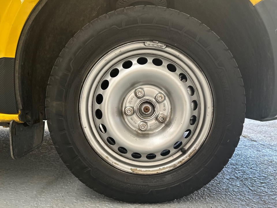 Volkswagen Transporter V 2.0 TDI 84cv L1H1