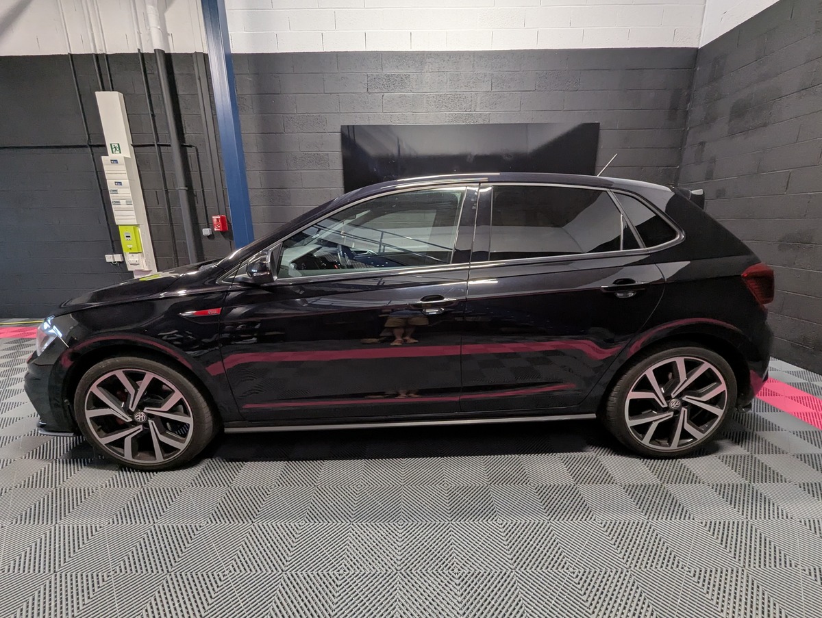 Volkswagen Polo 2.0 TSI 200ch DSG6 GTI VIRTUAL-BEATS-SIEGES CHAUFFANT