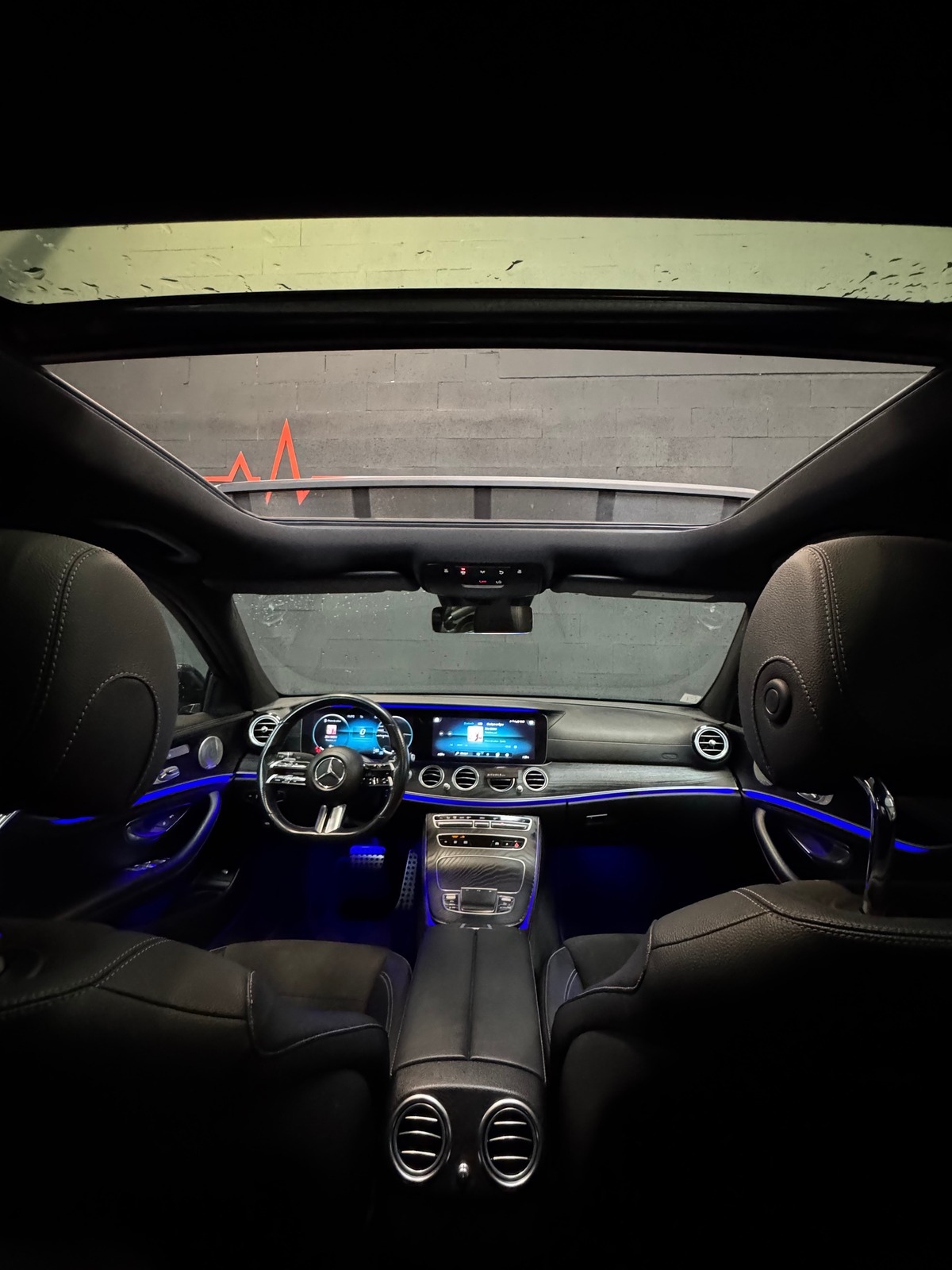 Mercedes Benz CLASSE E 220 D 194 AMG LINE 9G-TRONIC