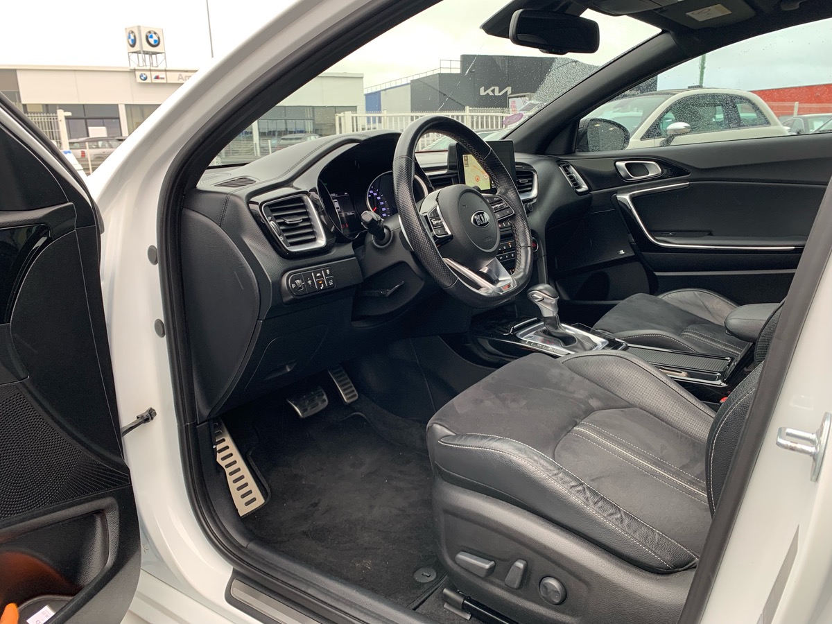 Kia ProCeed 140 ch | GT LINE PREMIUM | Caméra recul | Toit ouvrant | Démarrage sans clé | Phares LED