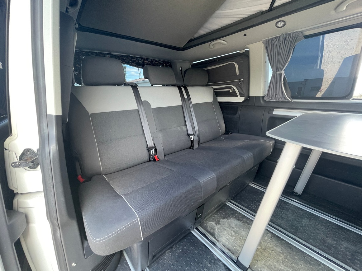 Volkswagen Multivan Multivan STARLINE 2.0 TDI 140 Court 7 places avec équipement caravaning