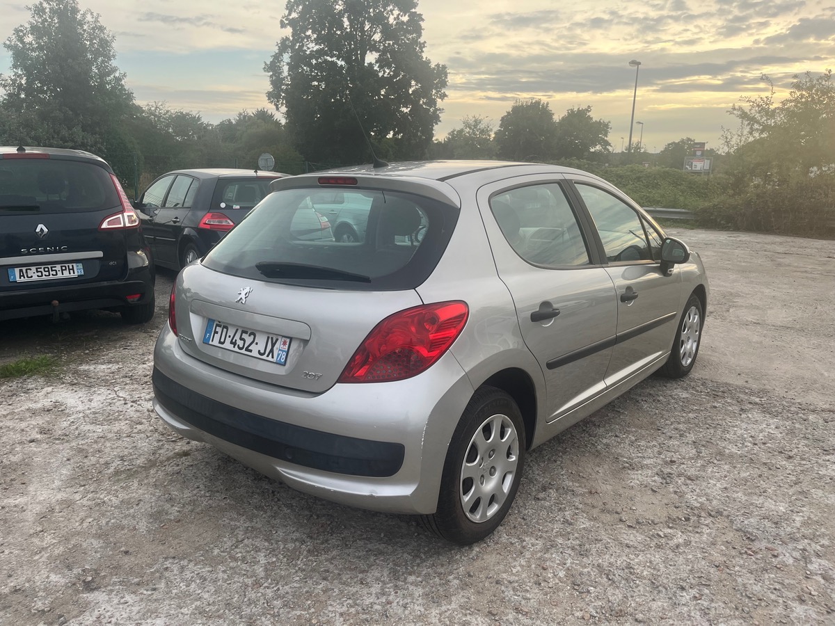 Peugeot 207 1.4 hdi