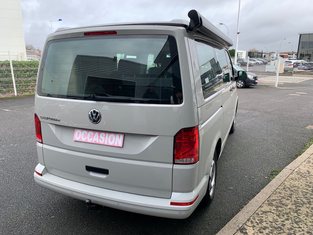 Volkswagen California 150 | COAST | Premiére Main | Attelage | Rallonge lit | Pneus Toutes Saisons