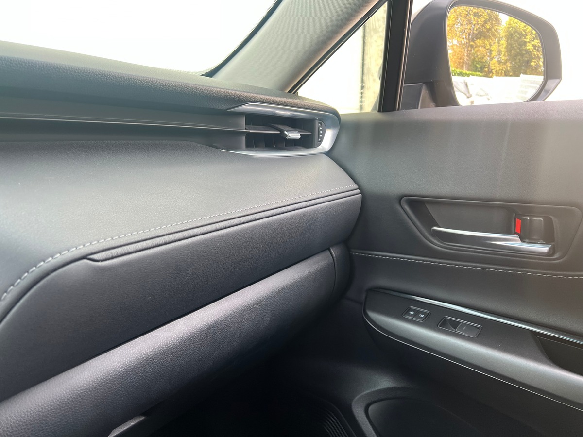 Toyota RAV4 Toyota Venza Hybrid 2.5l 222ch - équivalent RAV4 - sièges chauffants / caméra de recul