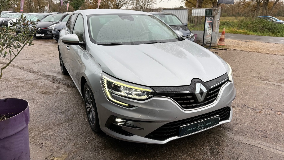 RENAULT Megane IV 4 dci 115 Chx EDC BOITE AUTOMATIQUE 06/2021 COCKPIT PHASE 2 CAMERA 68 300 Kms