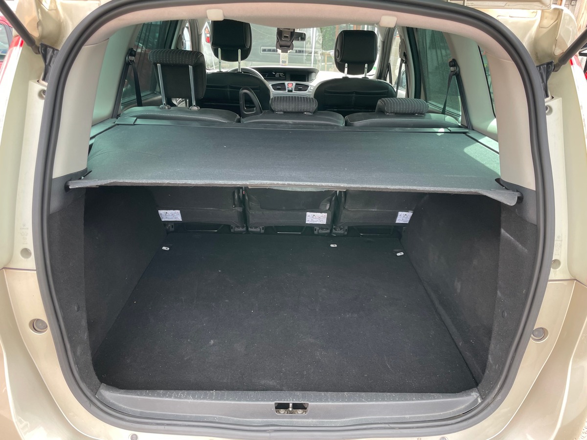 RENAULT Grand Scenic 1.5dci 110