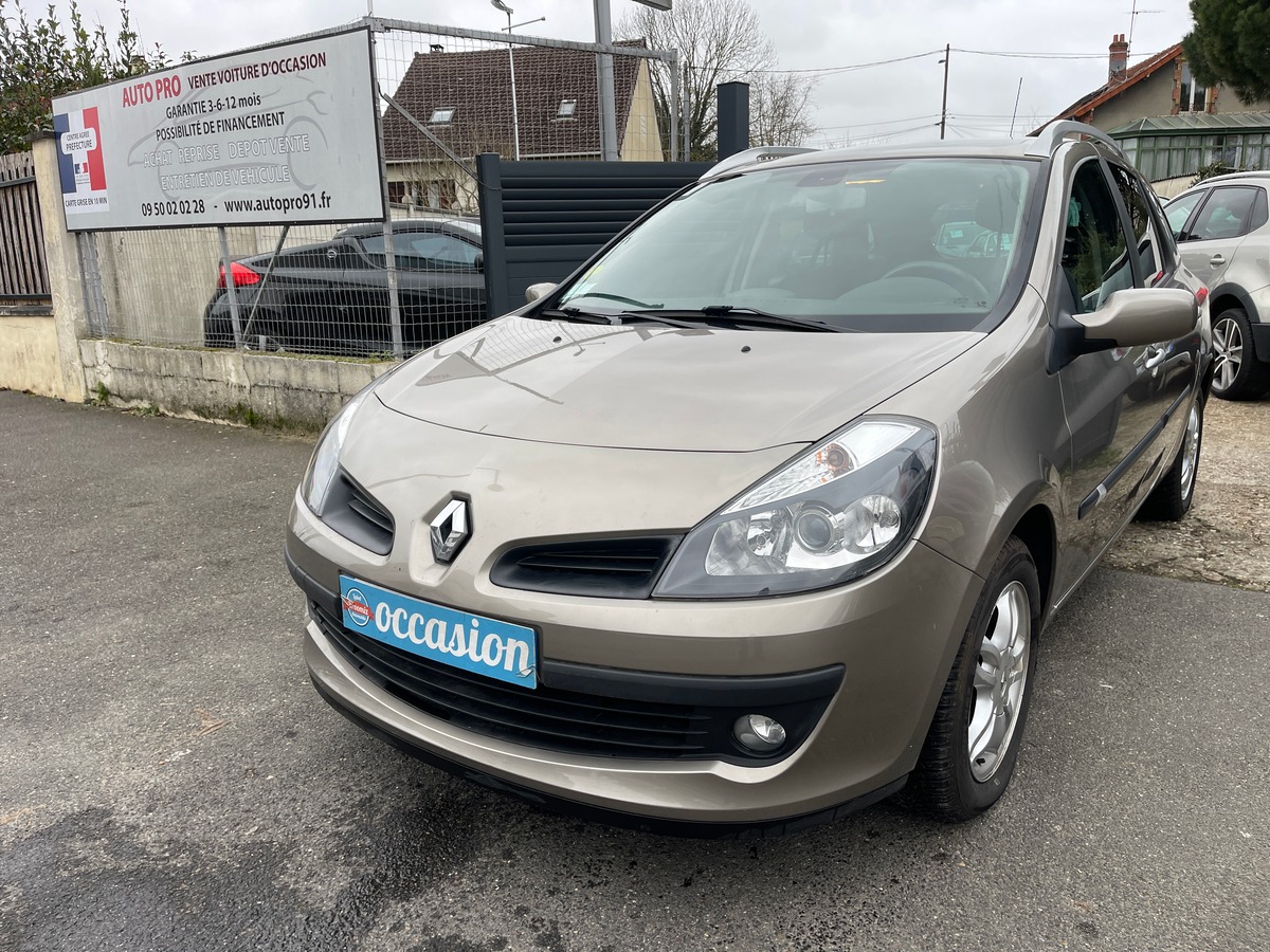 RENAULT Clio Estate 1.6 110ch 16v Edition Dynamique BVA