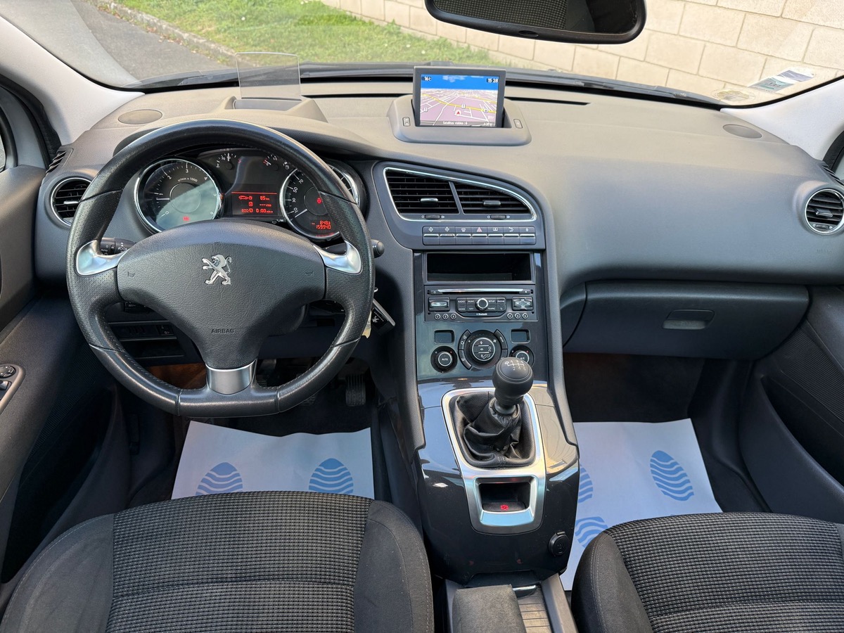 Peugeot 5008 1.6 HDI 120 CV allure 7 places