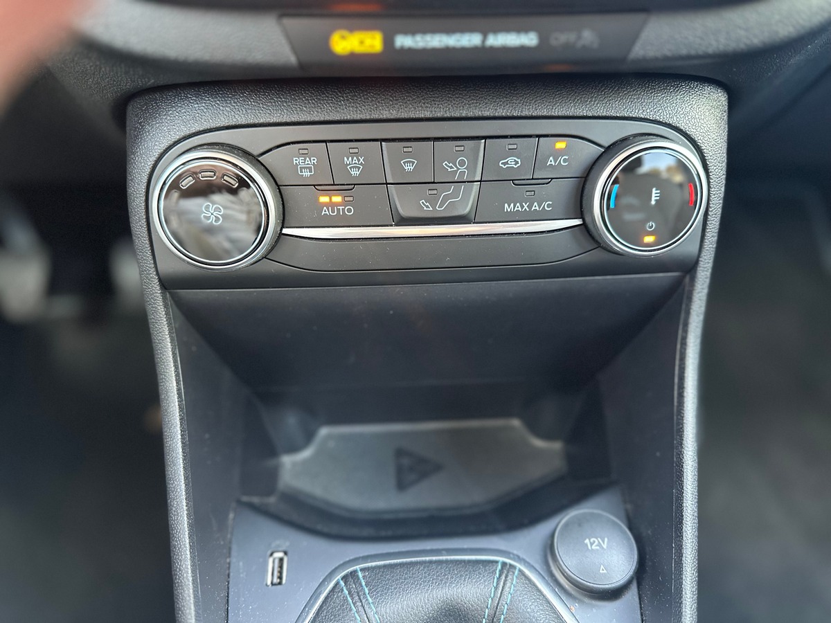 Ford Fiesta VII Active 1.0 SCTi EcoBoost 95 cv EN TRÈS BON ÉTAT - CARPLAY - CAMÉRA DE RECUL