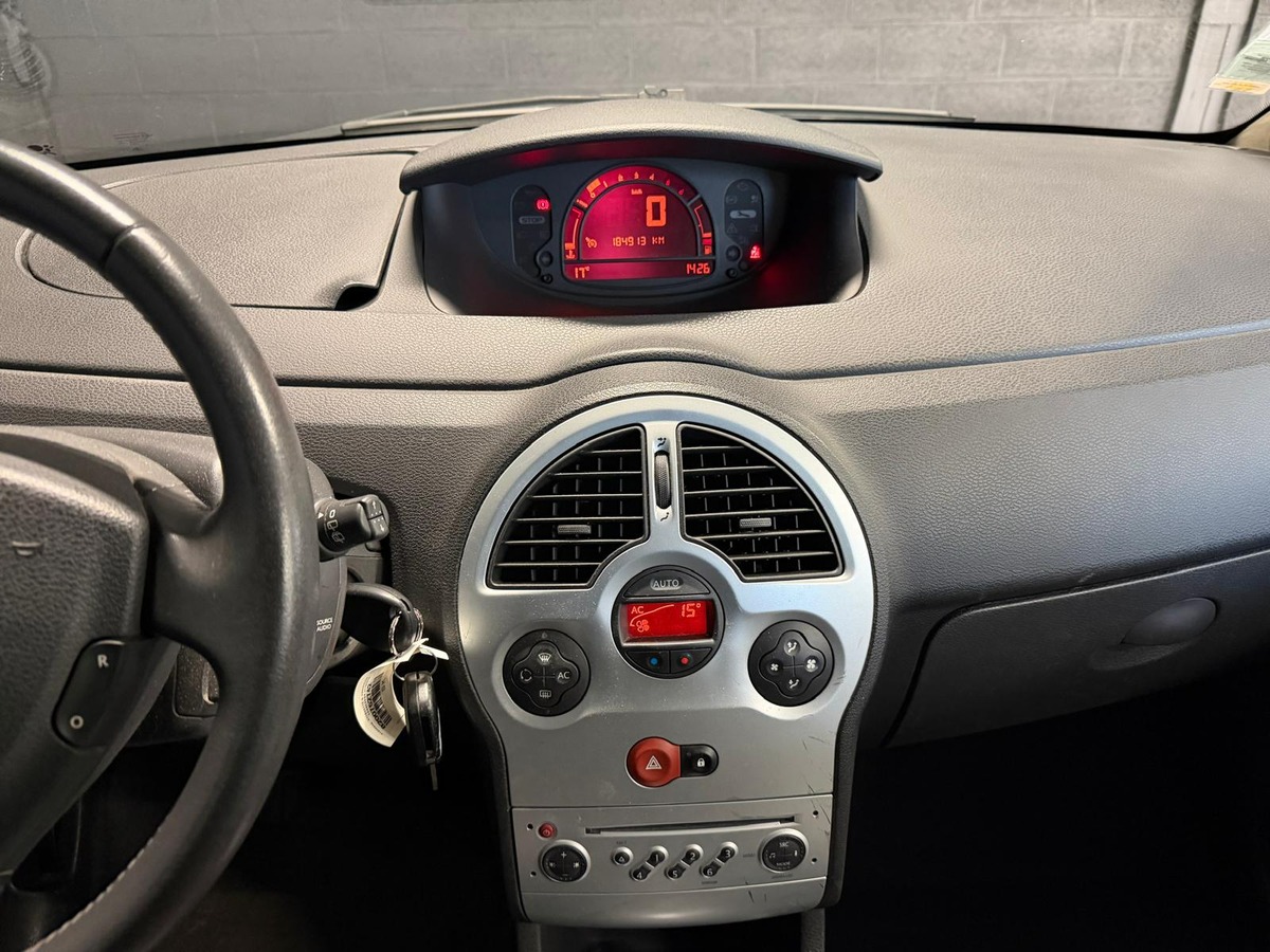 RENAULT Modus 1.5 DCI 86 CH KIT DISTRIBUTION A JOUR