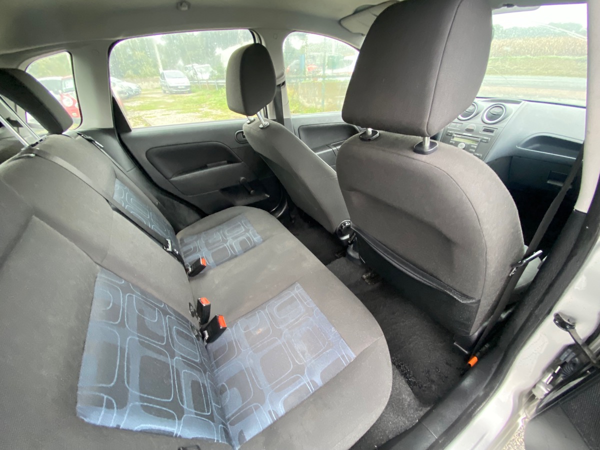 Ford Fiesta 1.3 70cv 126000km